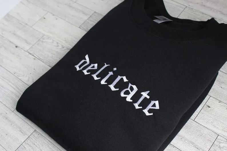 TS Embroidered Delicate Sweatshirt