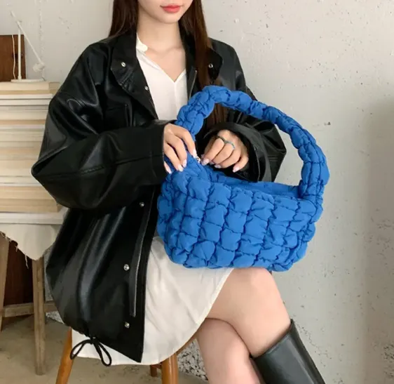 Velora™ | Curator Bigger Bag