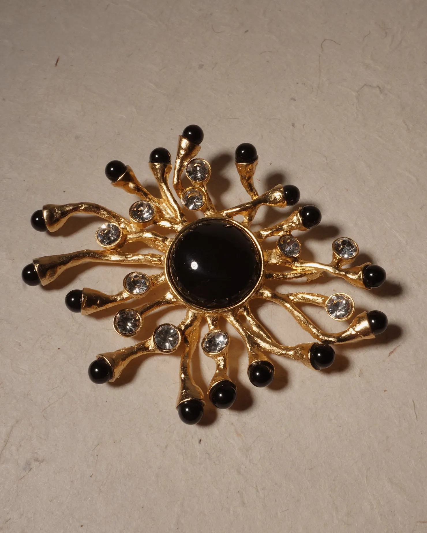 Vintage LB Abstract Black Cab Brooch