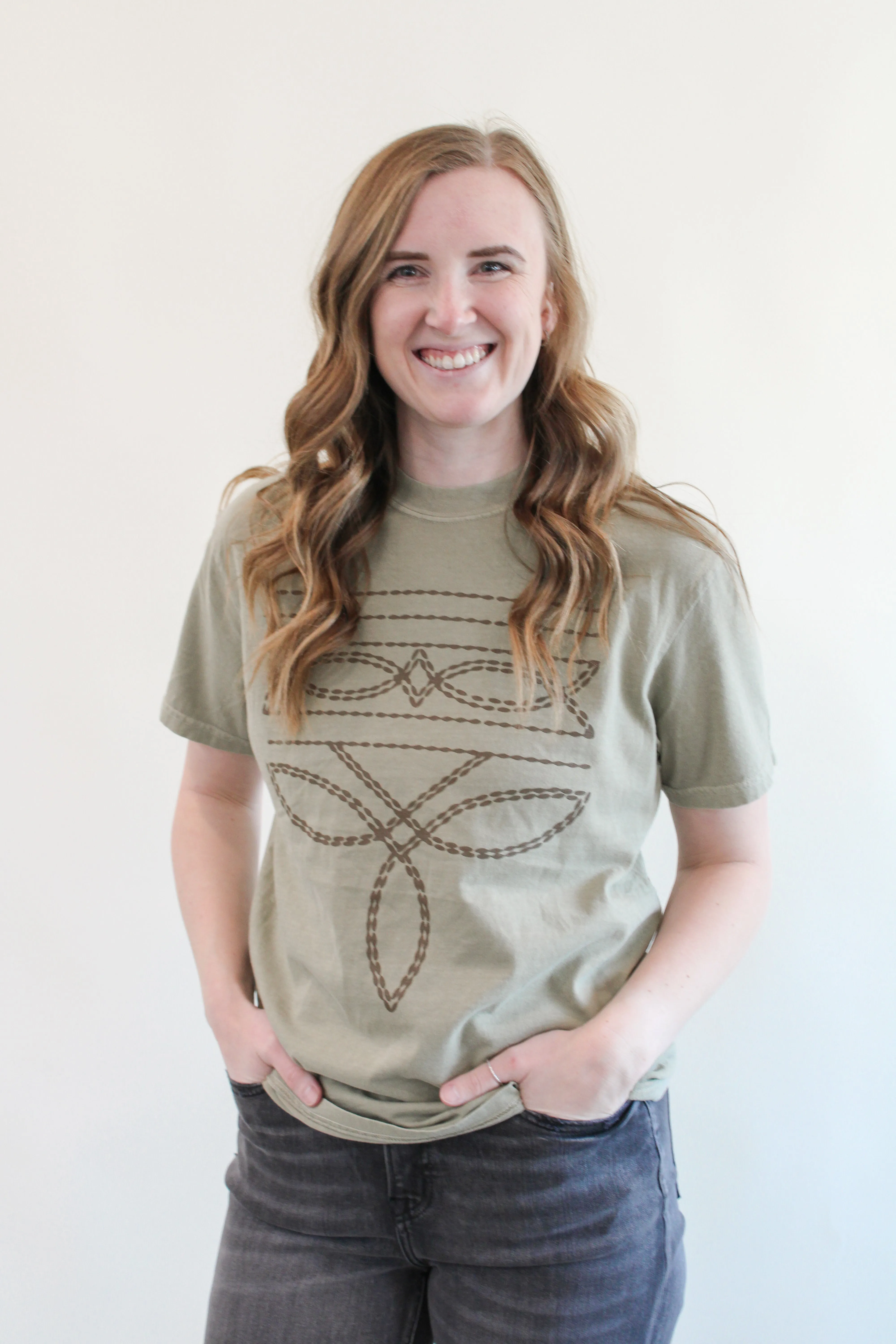 WESTERN STITCHING YOUTH/ADULT GRAPHIC TEE