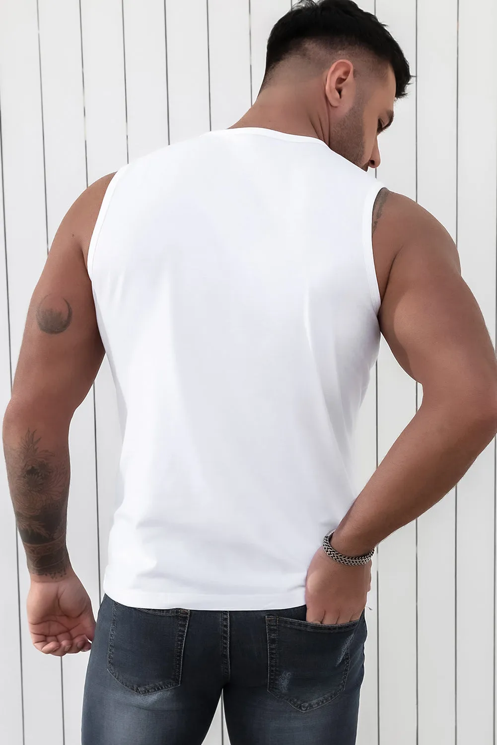 White OLD PEOPLE Letter Print Muscle Fit Men's Tank Top