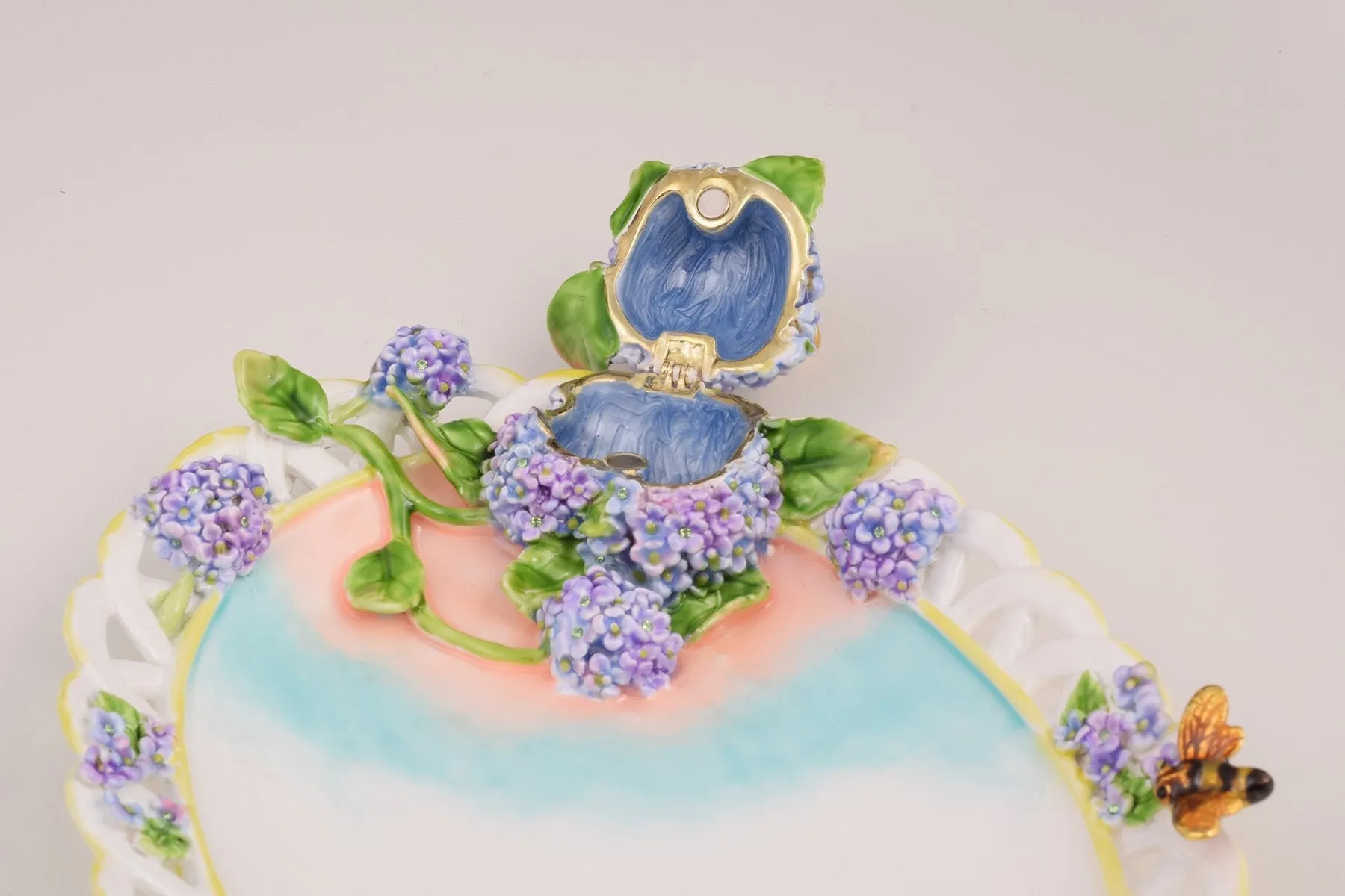 White Plate Decorated Trinket Box
