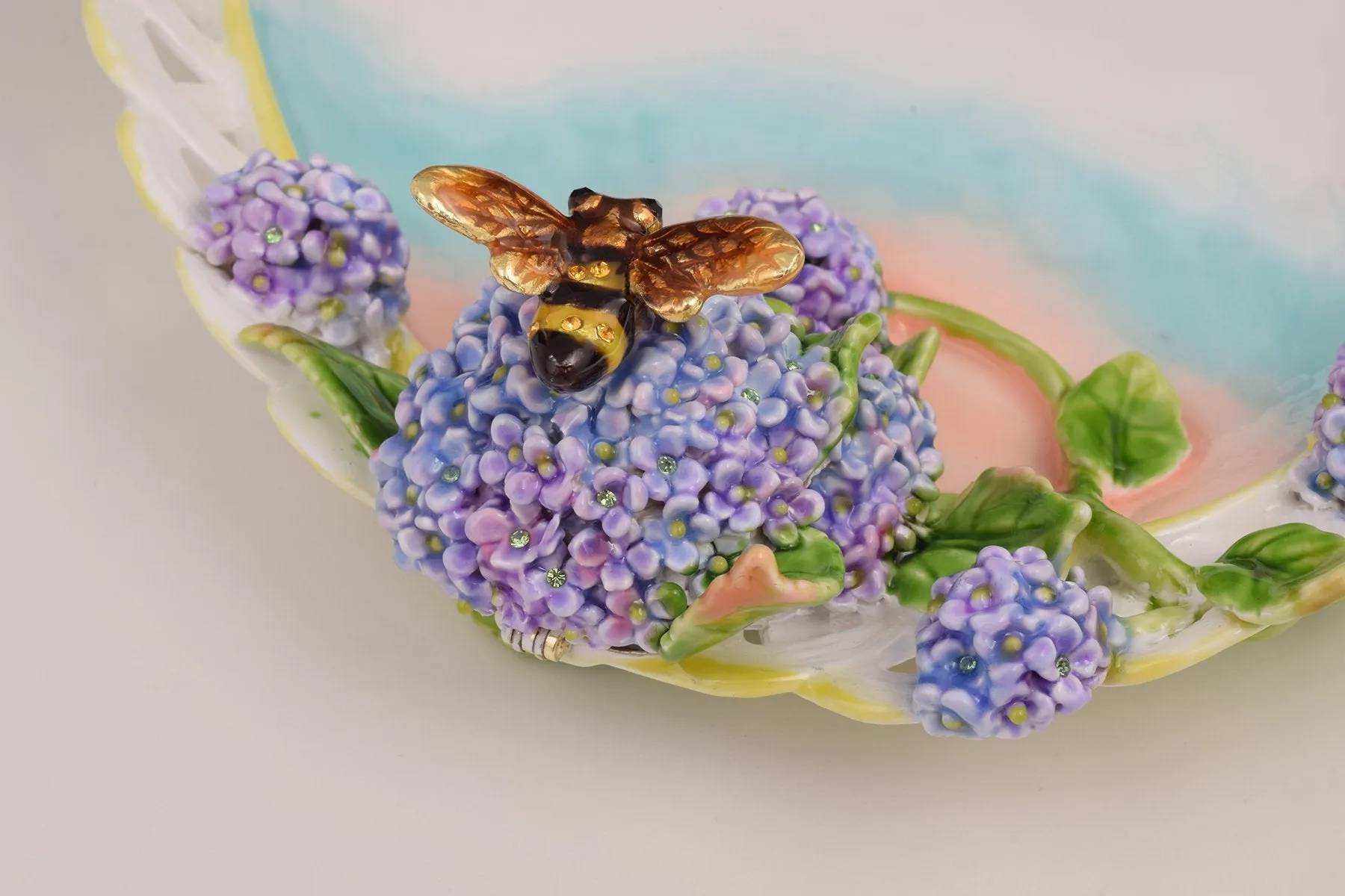 White Plate Decorated Trinket Box